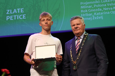 ZLATE PETICE 78 FOTO LJUBO VUKELIČ